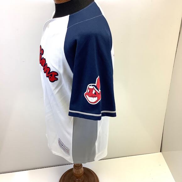 Sam LaPorta MLB Genuine Merchandise Cleveland Indians Jersey Baseball Mens Sz L - Picture 4 of 9